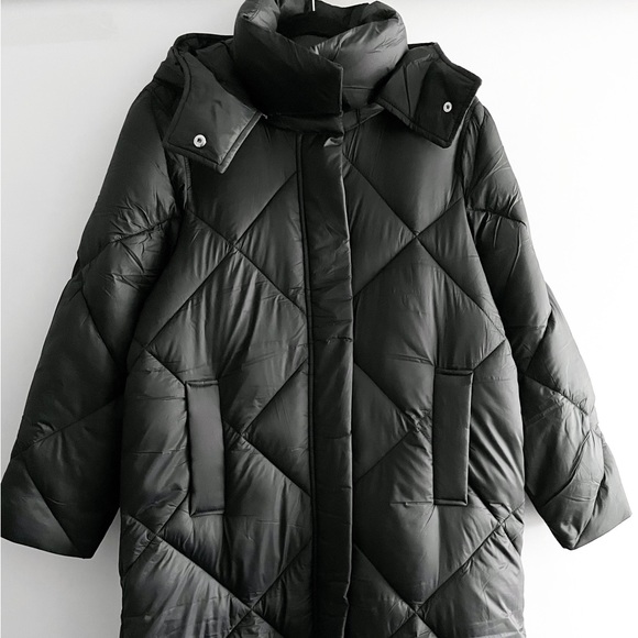 Abercrombie & Fitch Quilted Long Puffer - Picture 6 of 9